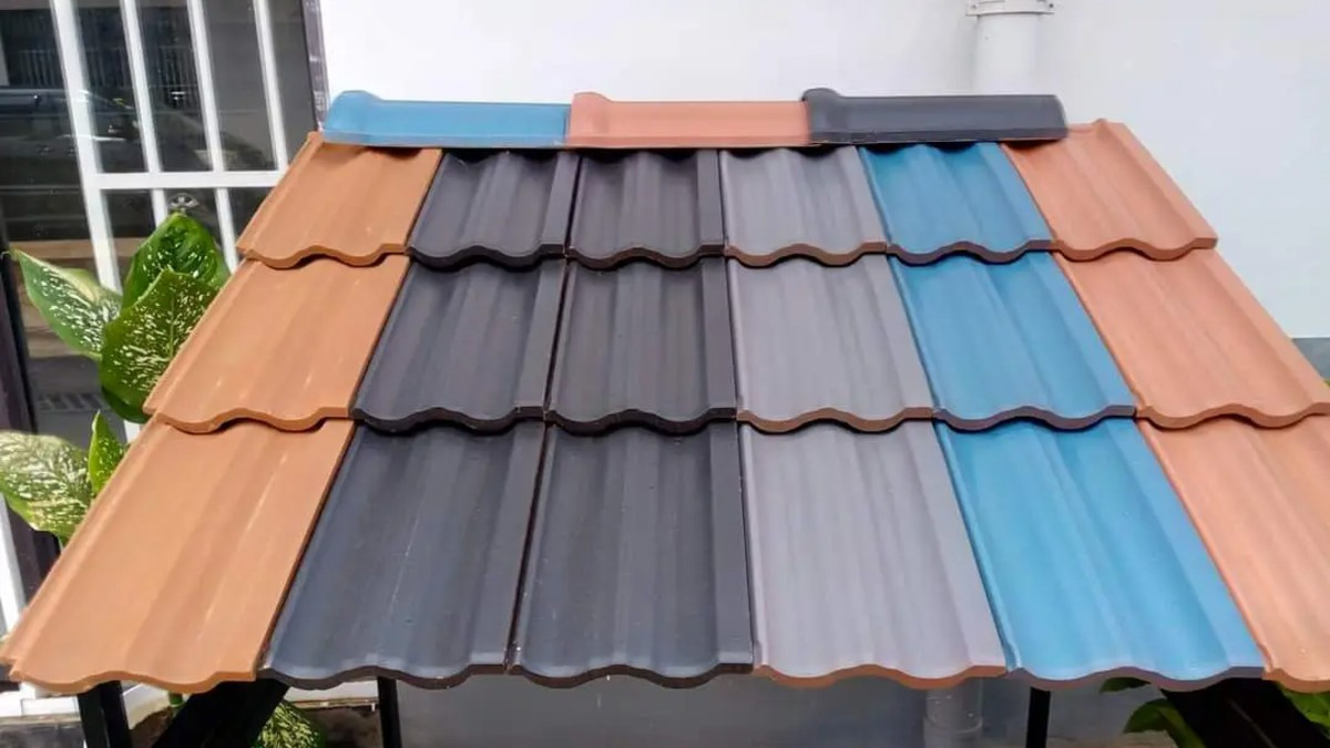 Roofing Materials Banner