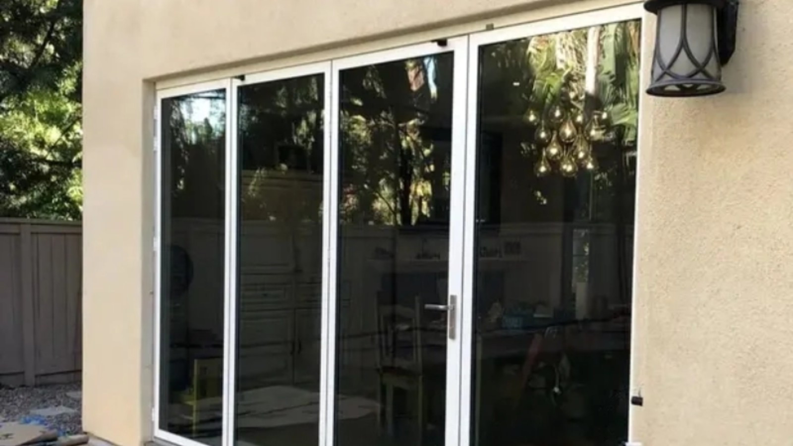 GENERIC One way Black Glass