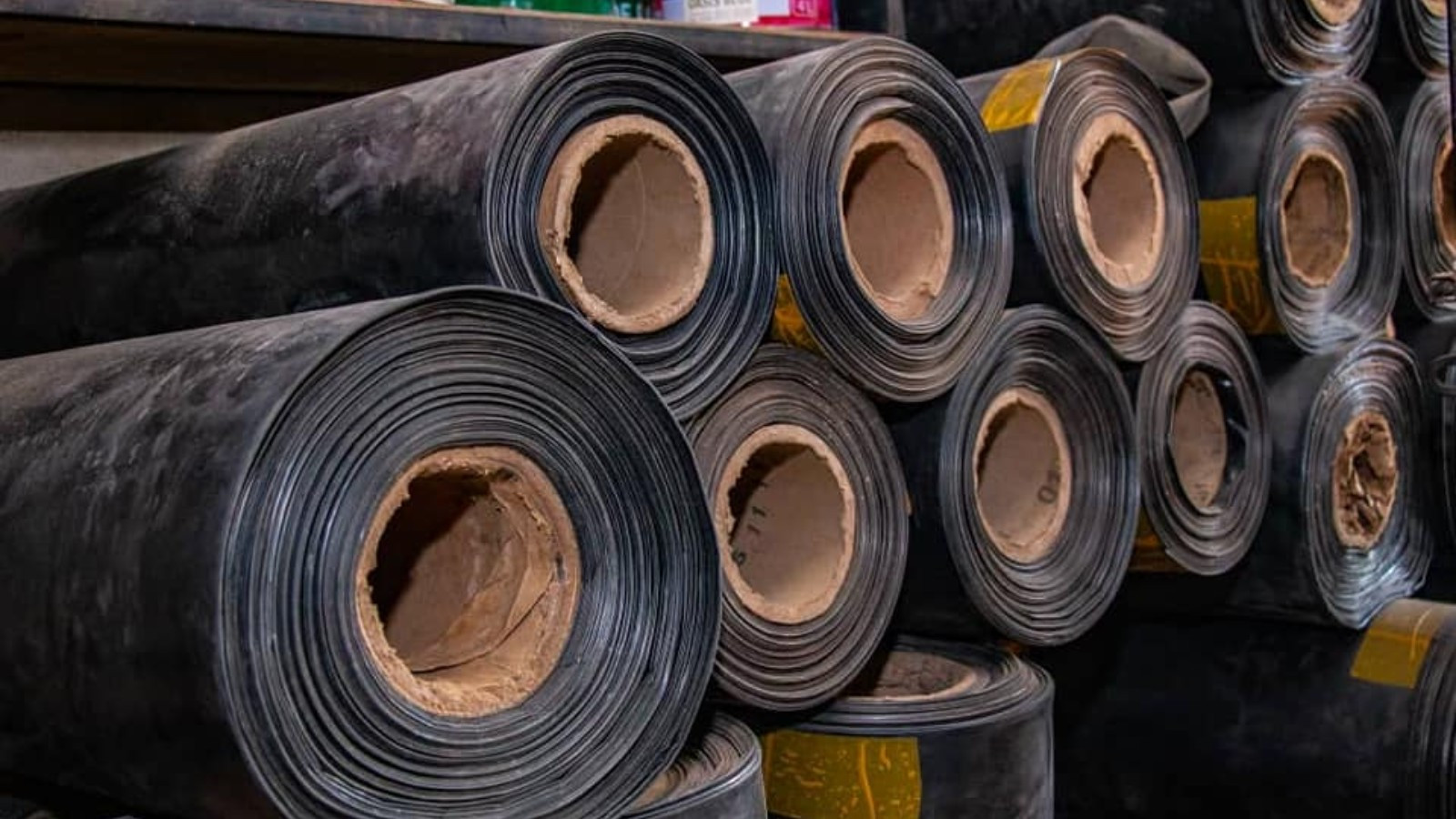 Polythene Kavera full roll G1000 Banner