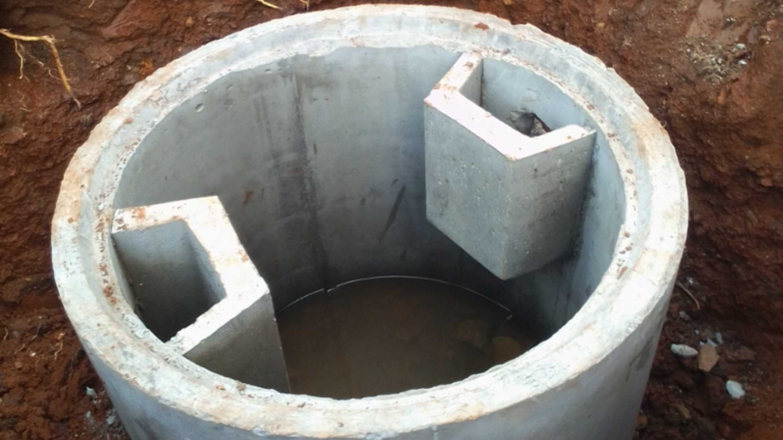Biodigester septic tank