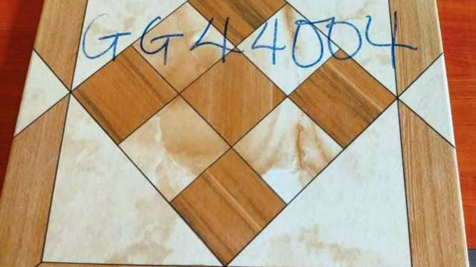 GG44004 40x40 Floor Tile Banner