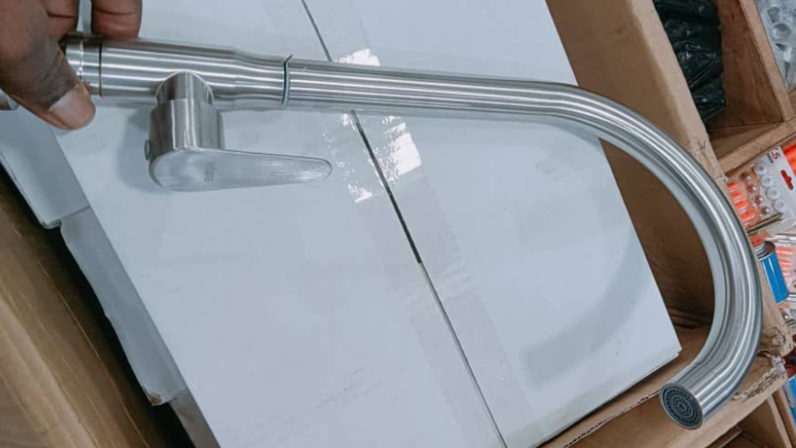 Long-neck Kitchen Sink tap